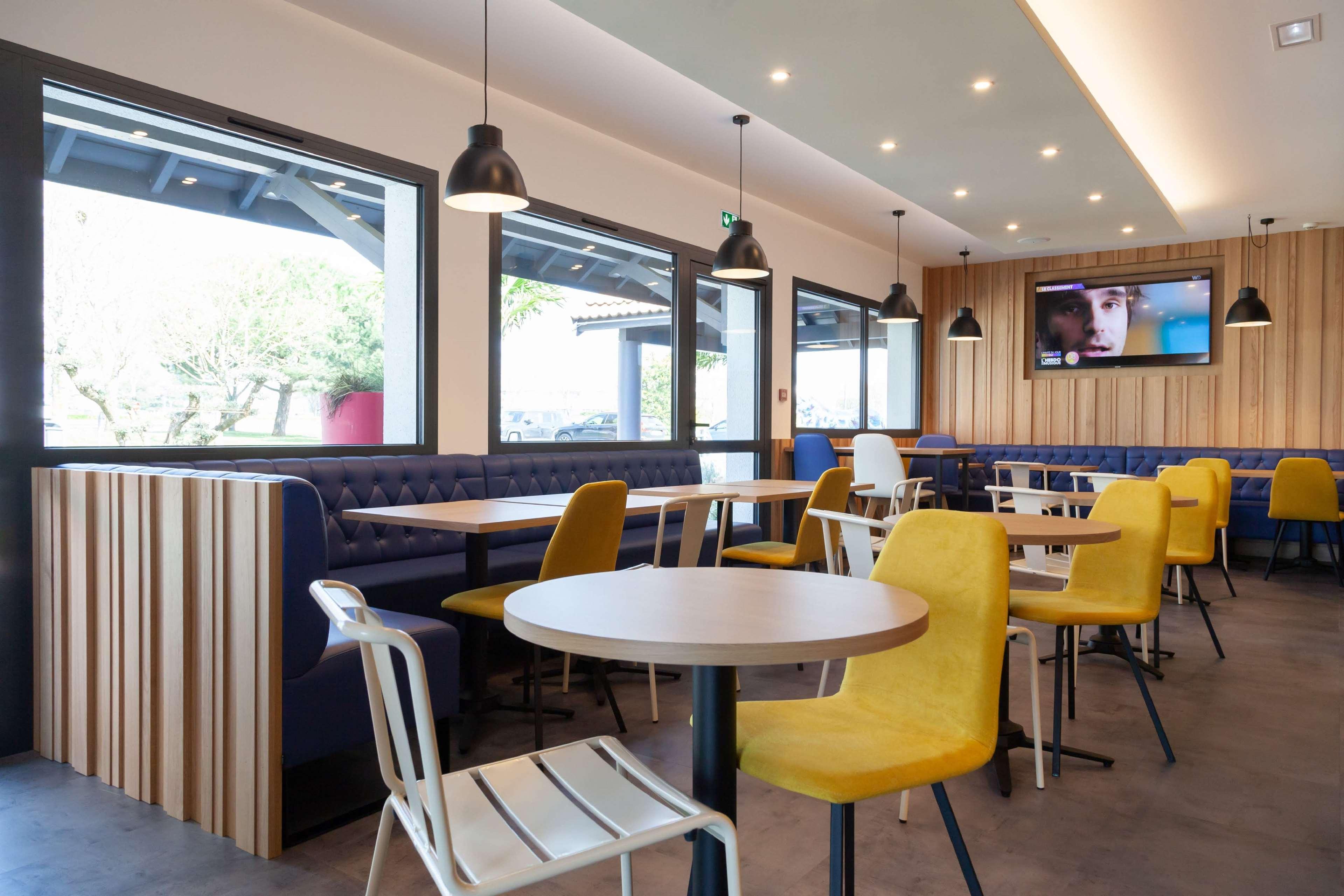 Kyriad Niort-Espace Mendesfrance Luaran gambar