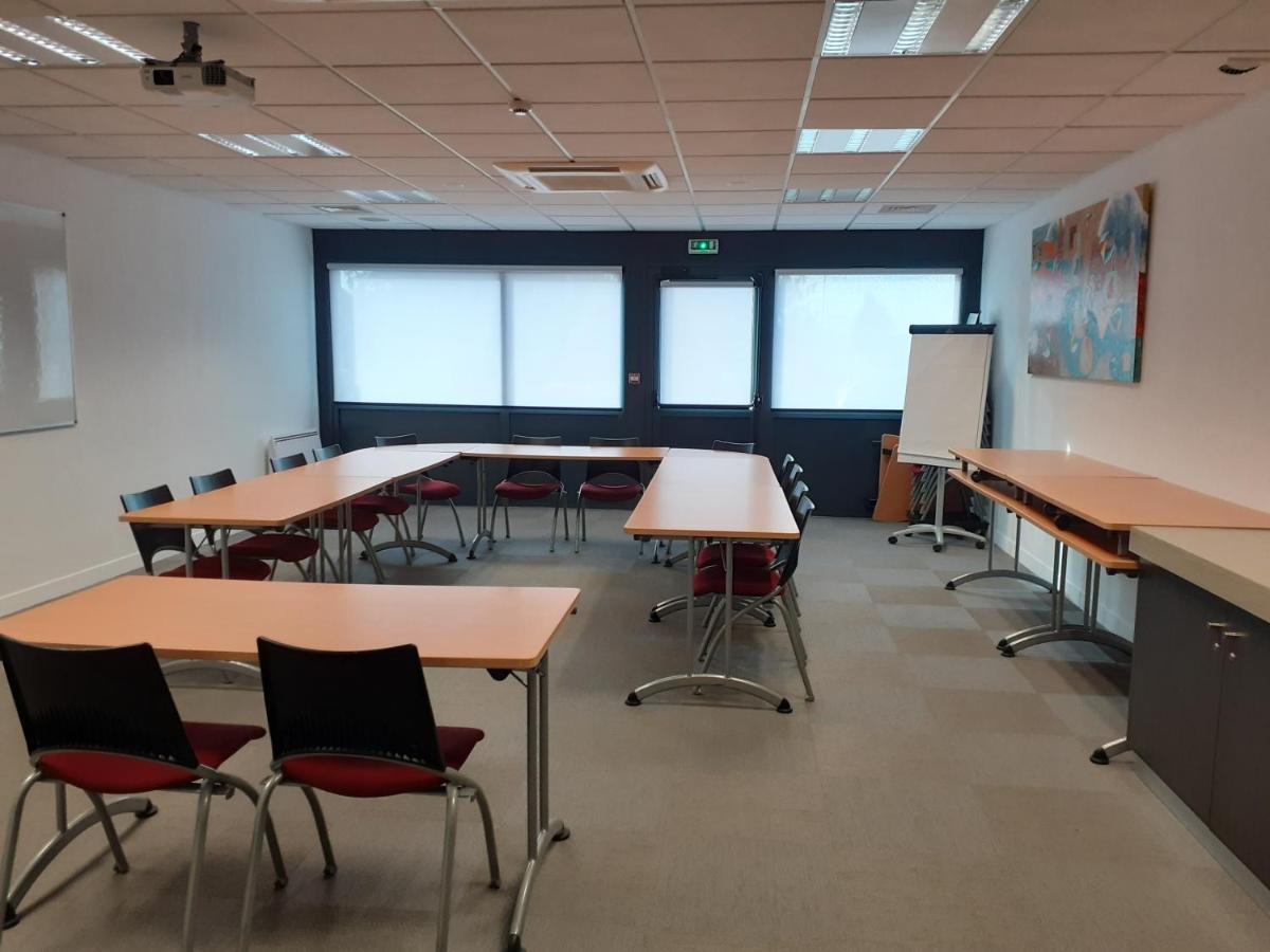Kyriad Niort-Espace Mendesfrance Luaran gambar